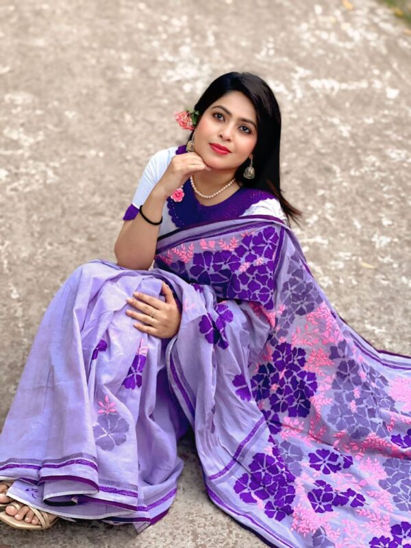 Aarong Cotton Saree - Image 3