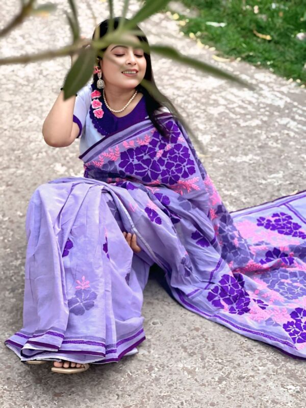 Aarong Cotton Saree - Image 4